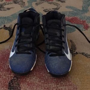 Nike baseball cleats, kids